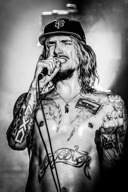 drb_180331_theDarkness_Regency_SF-676-Edit-Edit